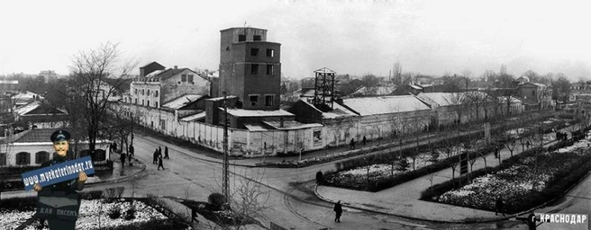 1966 год, перекресток Красноармейской и Буденного, сейчас на месте мельницы находится администрация города  | Источник: Myekaterinodar.ru