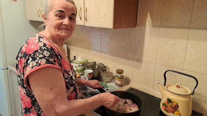 Как и всем бабушкам, Ольге Ивановне не чужды домашние хлопоты
