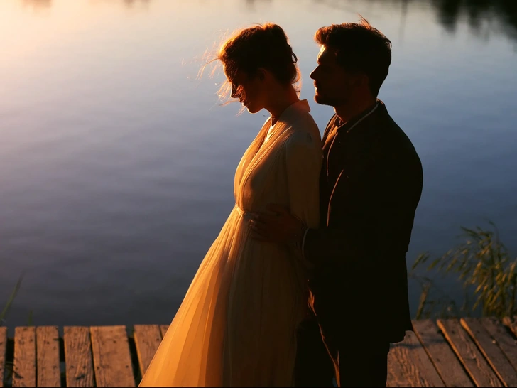 какой парфюм, женский парфюм, ноты парфюма какие, как пахнет женщина, аромат соблазна, аромат соблазн духи, аромат любви | Источник: theDay/higgsfield 