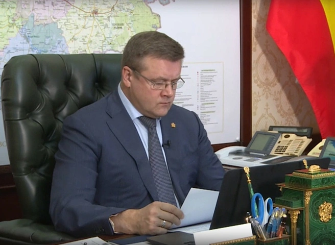 Любимов поручил завершить строительный сезон в срок | ya62.ru
