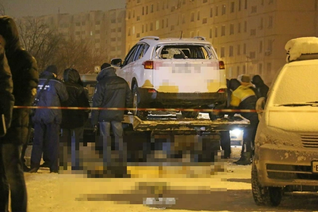 На трагедии работали экстренные службы. Фотография тела одной из жертв трагедии появилась в соцсетях  | Источник: «АСТ-54»/«ВКонтакте»