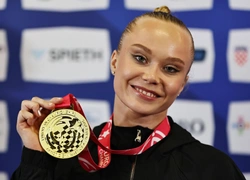 Ей отказали в визе, а она выиграла золото: гимнастка Ангелина Мельникова стала первой на чемпионата Европы