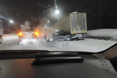 Пять машин столкнулись на Северном объезде