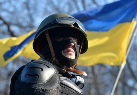 «Правый сектор» пригрозил «походом на Киев» | ya62.ru