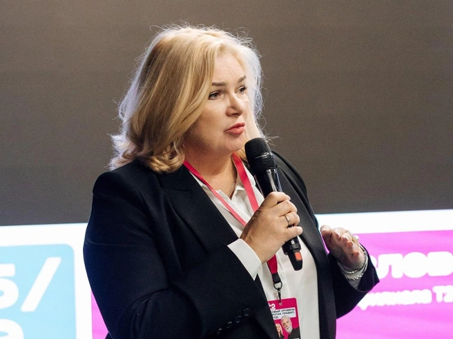 Директор краснодарского филиала T2 Елена Яковлева отметила, что продукты оператора, сервис и качество услуг несут изменения к лучшему | Источник: Алексей Един