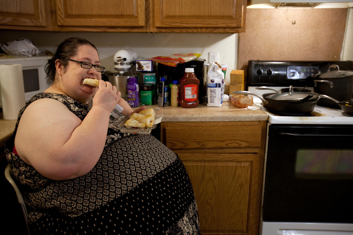 самая толстая мать в мире весит 273 килограмма