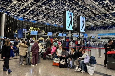 Свыше 50 рейсов задержаны в аэропорту Сочи из-за атаки дронов