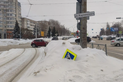 В Перми ветер сносит знаки: когда утихнет стихия