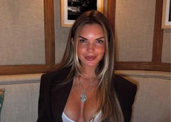 Необычный отель в Саудовской Аравии и экскурсия по нему: Катя Жужа хвастается красивой и роскошной жизнью