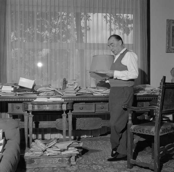 Эрих Мария Ремарк, почему Ремарк носил женское имя, Эрих Мария Ремарк имя, Ремарк Мария отчество | Источник: BNA Photographic