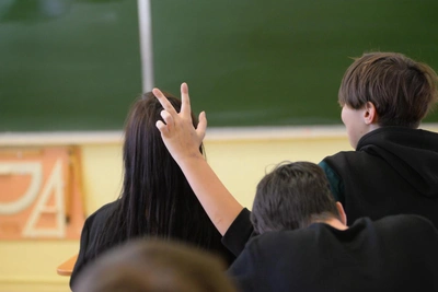 Tyumen Residents Debate School Behavior Grades