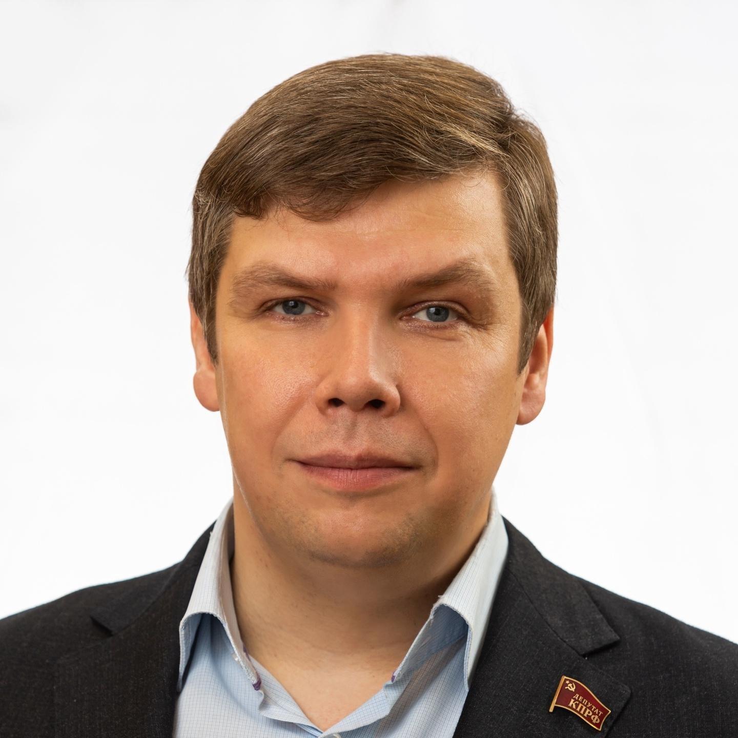<p>Александр Гревцов</p>