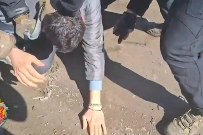 Появилось новое видео задержания журналистов в Волгограде