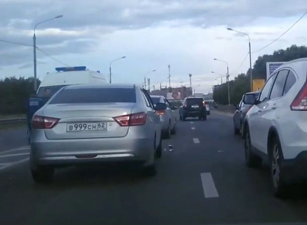 Из-за массового ДТП на Муромском шоссе образовалась пробка | ya62.ru
