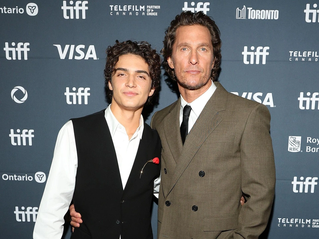 Новый краш Голливуда: как сейчас выглядит сын Мэттью Макконахи, который взрослел вдали от камер | marieclaire.ru