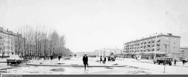 Как изменилась улица 22 Апреля за 60 лет | Источник: Pastvu.com