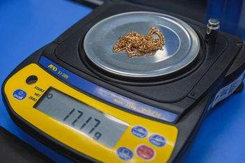 Они определяют вес с точностью до сотой доли грамма | Источник: Тимофей Калмаков