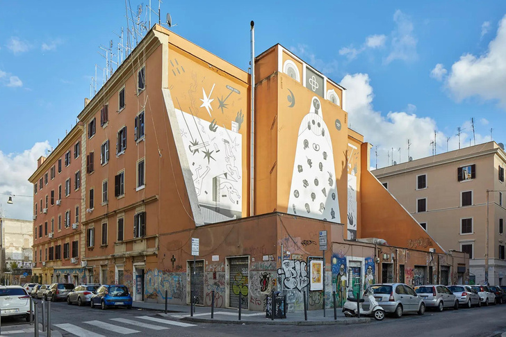 Маленькая квартира 40 м² с мобильной стеной в Риме