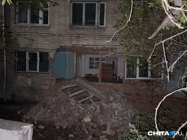 Так выглядит первый этаж здания | Источник: очевидец