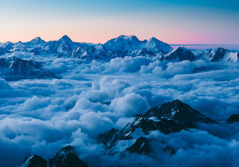 Суровое очарование Безенги: прогулка по одной из старейших альпбаз Кавказа