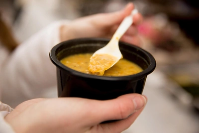 Гороховый суп с копченостями: рецепт из Барнаула