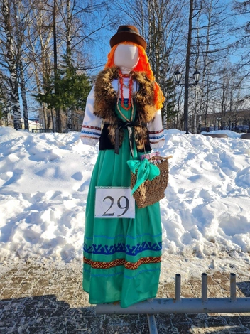 Работа участника конкурса на самое оригинальное чучело Масленицы в Сыктывкаре | Источник: Центр коми культуры города Сыктывкар