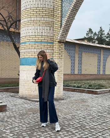 Тема оказалась животрепещущей: закредитованных людей гораздо больше, чем кажется | Источник: e.llizzzaaa / Instagram.com* (деятельность запрещена на территории РФ)