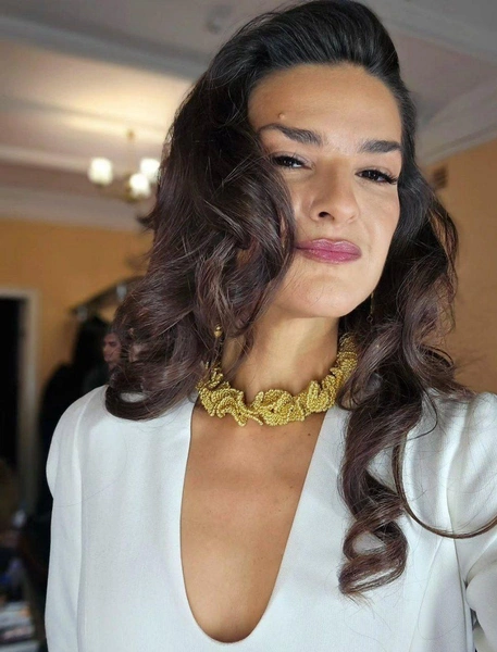 Виктория Райдос | www.starhit.ru