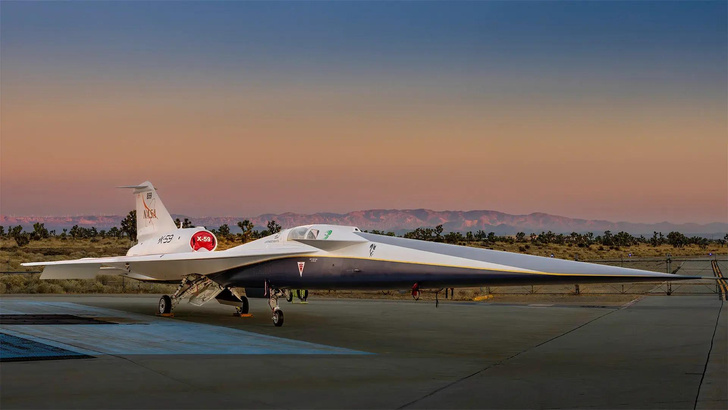 В США показали экспериментальный сверхзвуковой самолет X-59