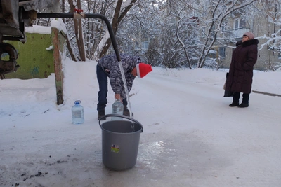 В Томске для жителей микрорайона Наука организовали подвоз воды