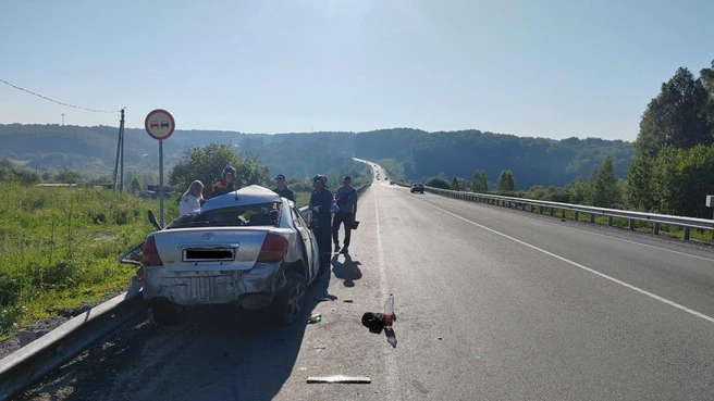 В аварии погибла пассажирка Toyota Allion | Источник: Госавтоинспекция Новосибирской области / Telegram