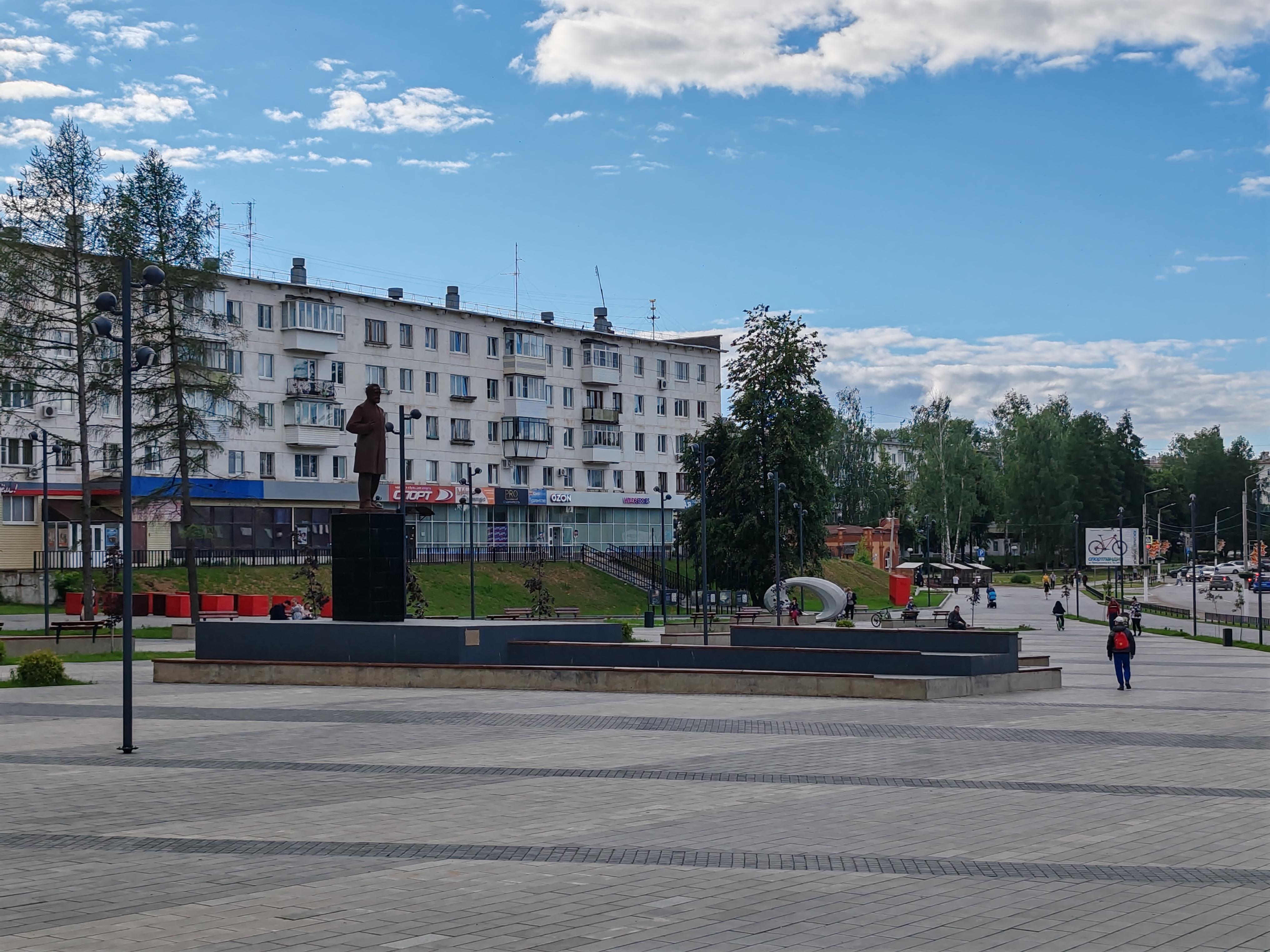 В Чайковском лжегадалка «сняла порчу» с квартиры 85-летней женщины, забрав у нее деньги и украшения