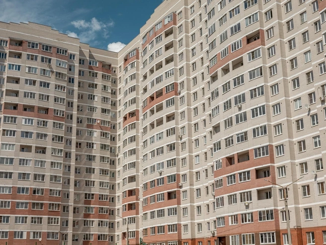 Крупная новостройка на улице Бабича | Источник: Александр Куренной / 76.RU