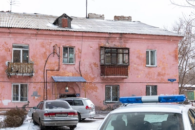 Жильцы аварийного дома на Спартаковцев ждут расселения