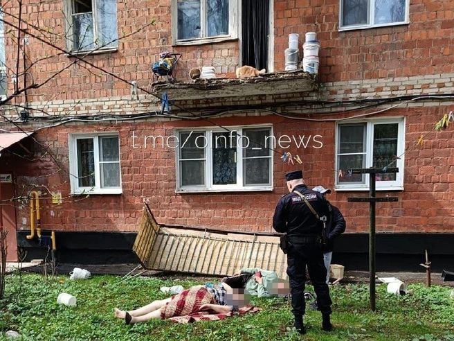 В подмосковном Голицыно две женщины пострадали из-за обвалившегося балкона в доме | Источник: ОИНФО: Одинцово, Звенигород, Голицыно, Кубинка / T.me