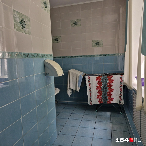 В стационаре реабилитационного центра для мам с детьми есть постирочная | Источник: Виктория Федорова / 164.RU