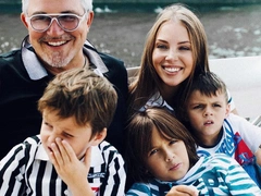 «Состарилась в 32 года»: в сети жалеют супругу Дмитрия Диброва за то, что она «молодит» в фотошопе себя и мужа