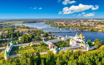 «Туристическая полиция» вышла на улицы Костромы. Гиды напряглись, клиенты удивились