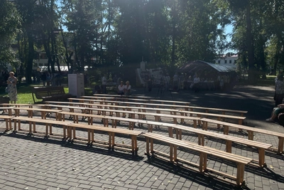 В Петровском парке днем «Белый июнь» собрал немного гостей