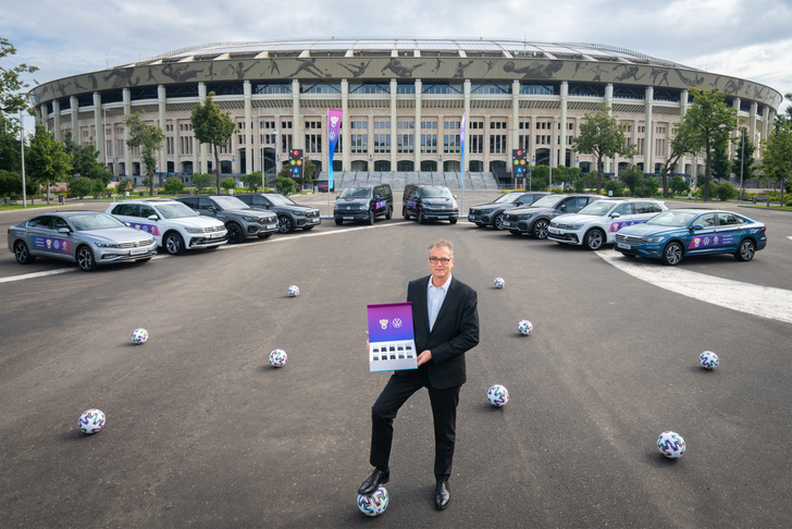 Volkswagen обновили парк автомобилей Российского футбольного союза