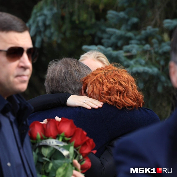Многие друзья Сергея Чепикова выразили соболезнования Елене | Источник: Дмитрий Толстошеев / MSK1.RU