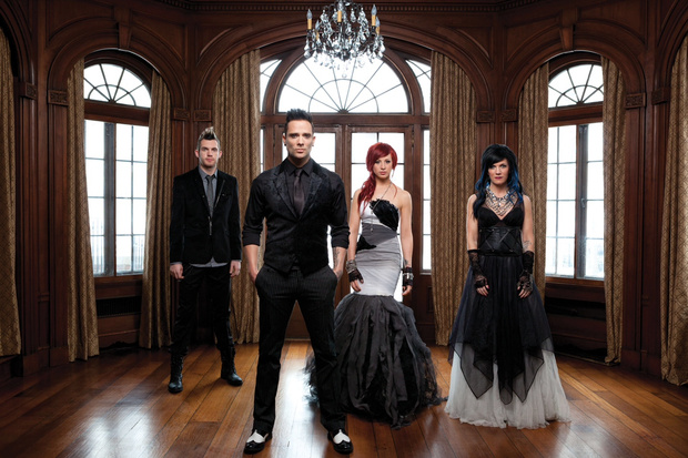 Фото №1 - Skillet приглашает еlle girls на свои концерты