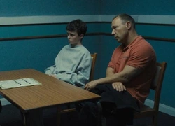 «Кролик, кролик» (2026): новый сериал от создателей «Переходного возраста»