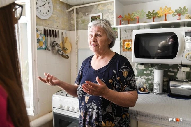 Одна из жительниц Екатерина Вячеславовна | Источник: Артем Устюжанин / E1.RU