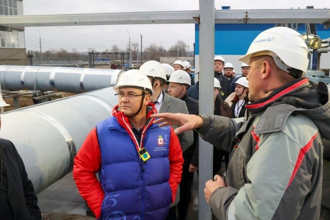Депутаты и социальные участковые ознакомились с технологическим циклом и пусконаладочными работами | Источник: пресс-служба городской думы Нижнего Новгорода