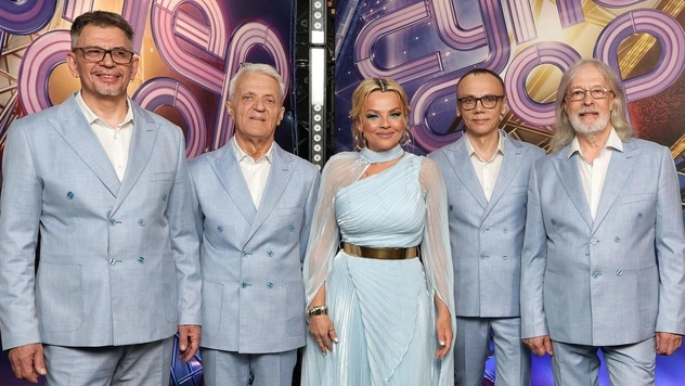 Милена Вавилова — сексуальная солистка ВИА «Поющие гитары», которая дала им вторую жизнь (фото)