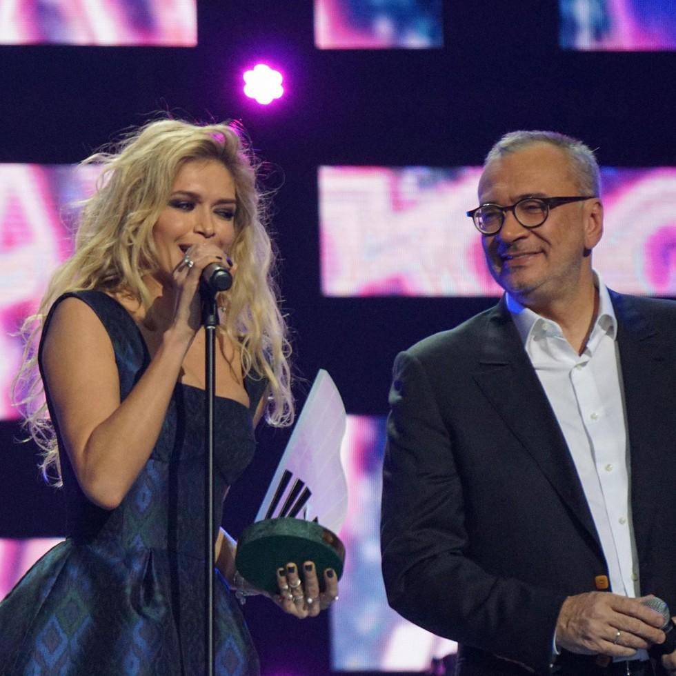 Первая жена Константина Меладзе похорошела и сияет, пока он снова увлекся молодой: новое фото Яны Сумм