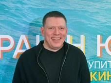 Пять свиданий во время «паузы» с Бегуновой. Как звезда «Кухни» Сергей Лавыгин нашел Марию Луговую
