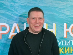Пять свиданий во время «паузы» с Бегуновой. Как звезда «Кухни» Сергей Лавыгин нашел Марию Луговую