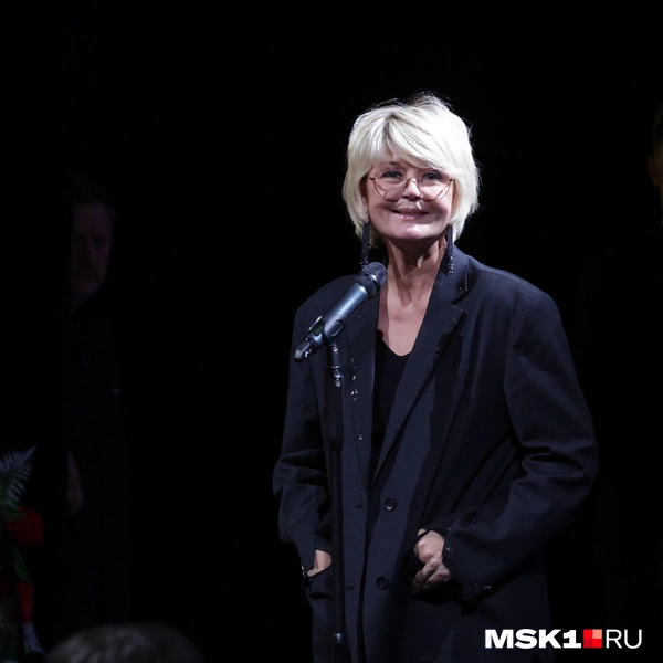 Юлия Меньшова произнесла трогательную речь на прощании с Верой Алентовой | Источник: Дмитрий Толстошеев / MSK1.RU